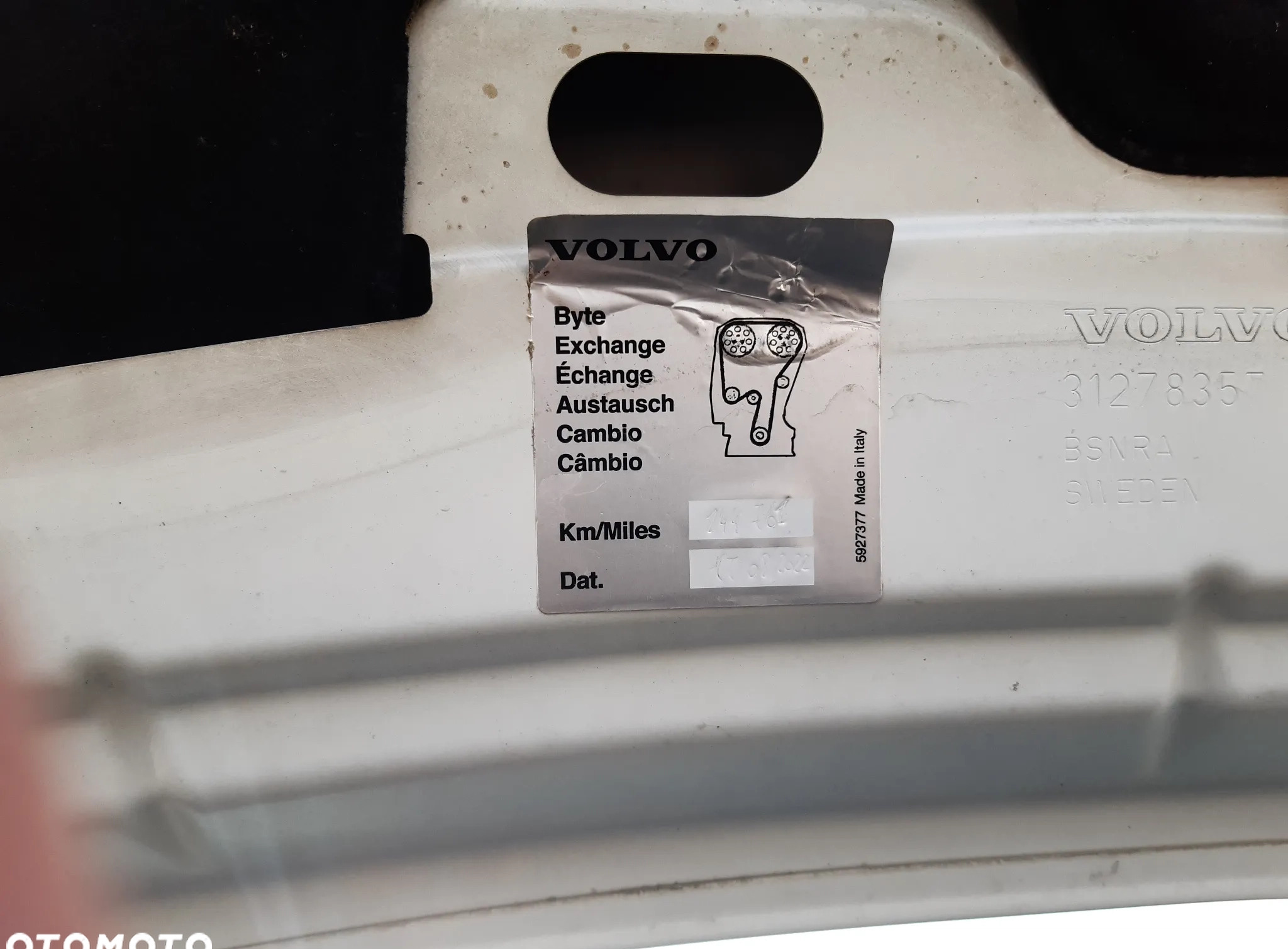 Volvo V40 cena 55000 przebieg: 173000, rok produkcji 2017 z Warszawa małe 79